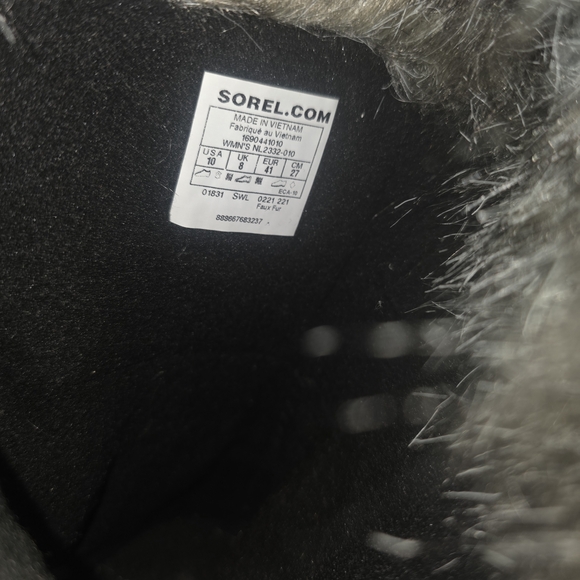 Sorel Women's Black Winter Boots - Picture 4 of 15